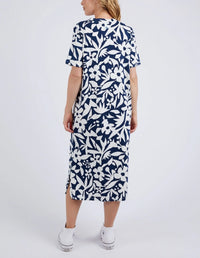 Stencil Floral Tee Dress / Naval Blue