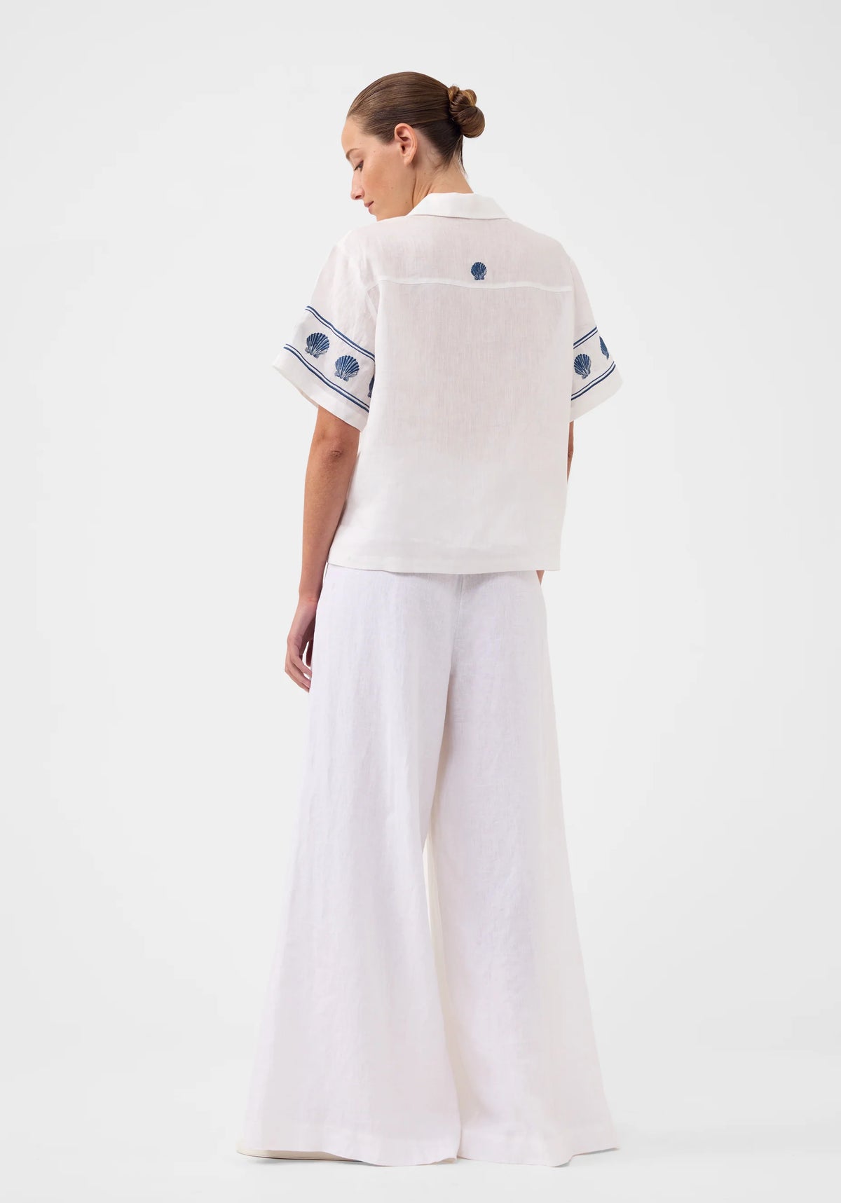 Alpheus Embroidered Shirt / White