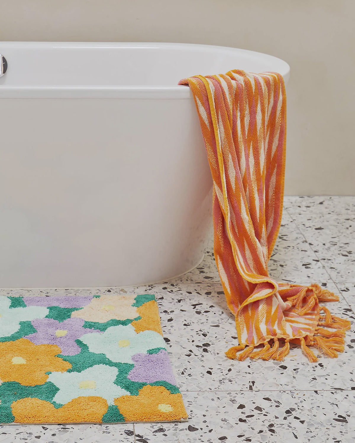 Bush Daisy Bath Mat